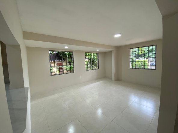 Ninth image of 9 West Kings House Close in Kingston 10, St. Andrew, Jamaica - property is For Sale