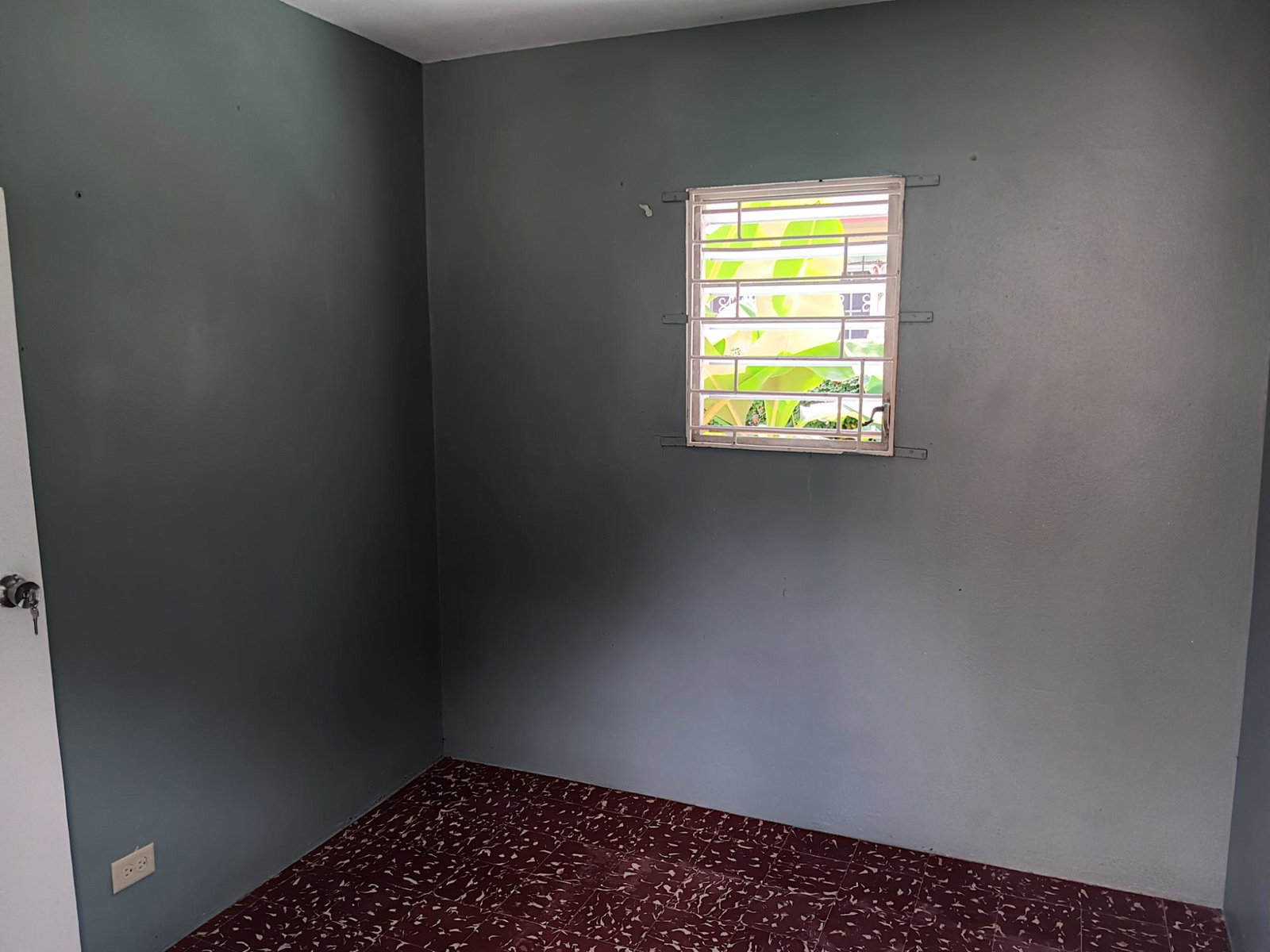 Thirteenth image of 4 Karachi Avenue in Kingston 6, St. Andrew, Jamaica - property is For Rent