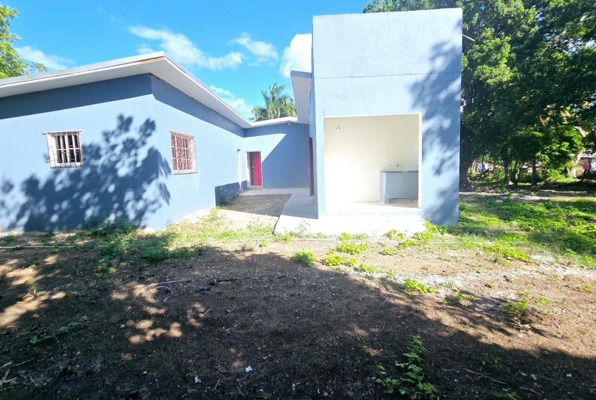Seventeenth image of 3 Bowers Estate in Old Harbour, St. Catherine, Jamaica - property is For Sale