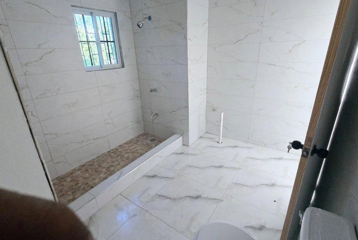 Tenth image of 3 Bowers Estate in Old Harbour, St. Catherine, Jamaica - property is For Sale