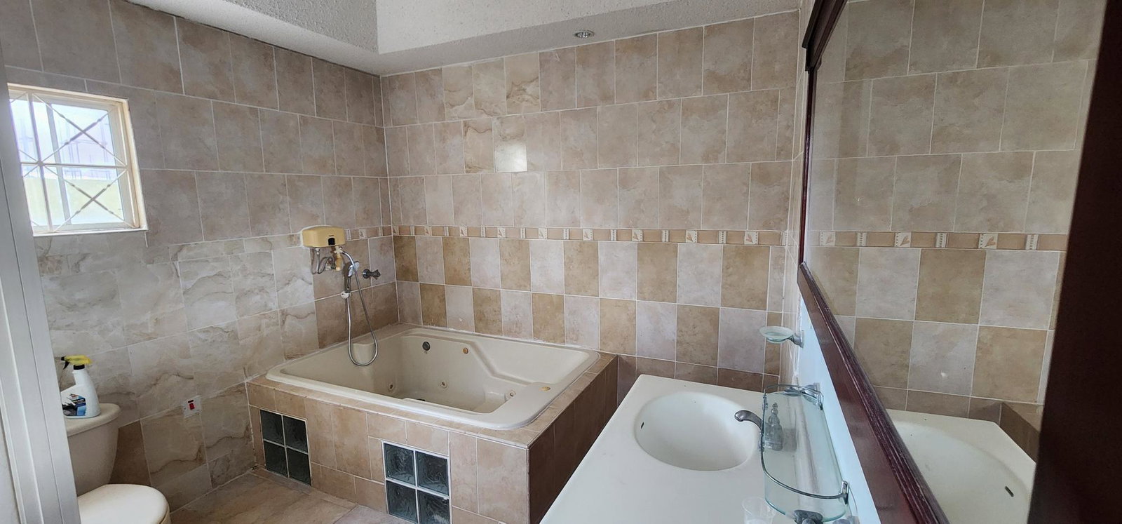 Fourteenth image of A126 A126 Marigot Street in Greater Portmore, St. Catherine, Jamaica - property is For Rent
