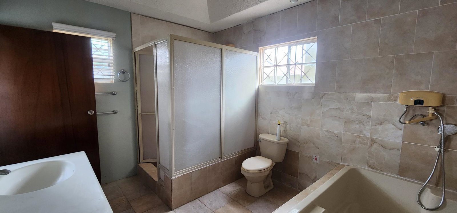 Sixteenth image of A126 A126 Marigot Street in Greater Portmore, St. Catherine, Jamaica - property is For Rent