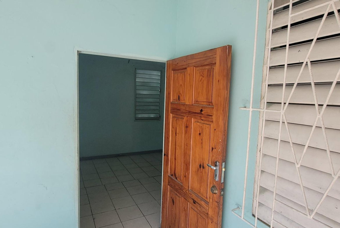 Seventeenth image of 7 Orion Avenue, Harbour Vie in HARBOUR VIEW, St. Andrew, Jamaica - property is For Sale