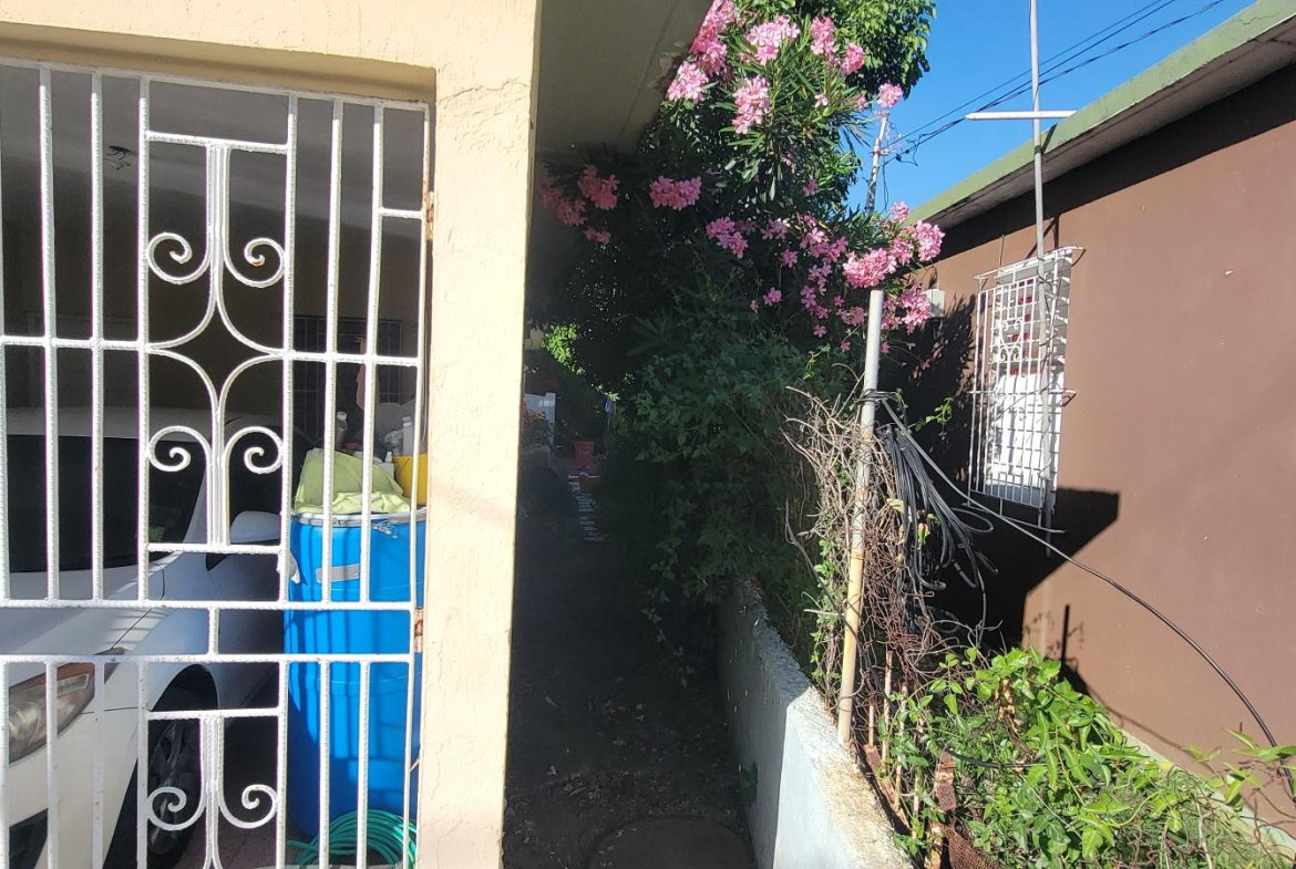 Seventh image of 7 Orion Avenue, Harbour Vie in HARBOUR VIEW, St. Andrew, Jamaica - property is For Sale