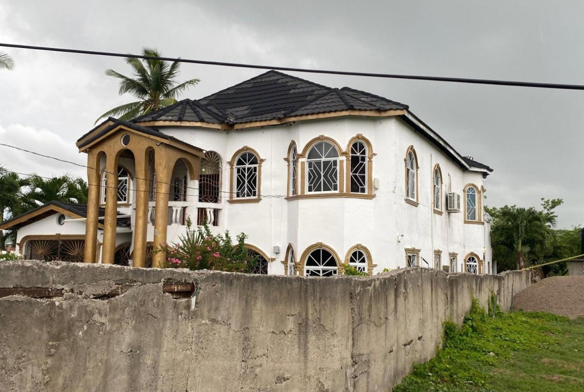 Ninth image of Cornpiece, Hayes, in Hayes, Clarendon, Jamaica - property is For Sale