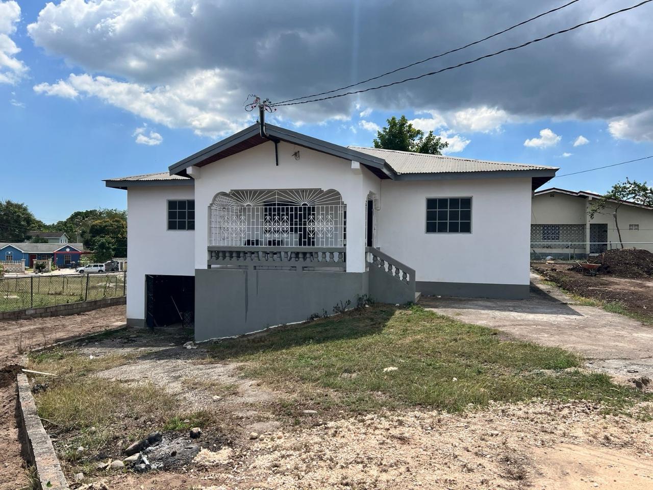 Seventh image of 4 Montclair Heights in May Pen, Clarendon, Jamaica - property is For Sale