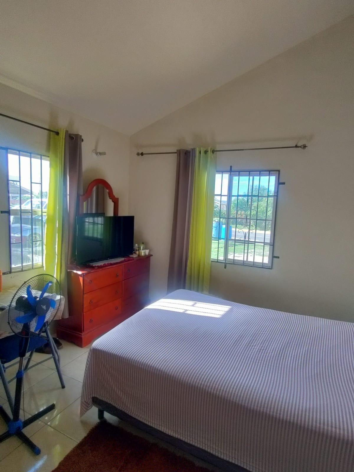 Ninth image of 597 Phoenix Park Village i in Phoenix Park, St. Catherine, Jamaica - property is For Sale