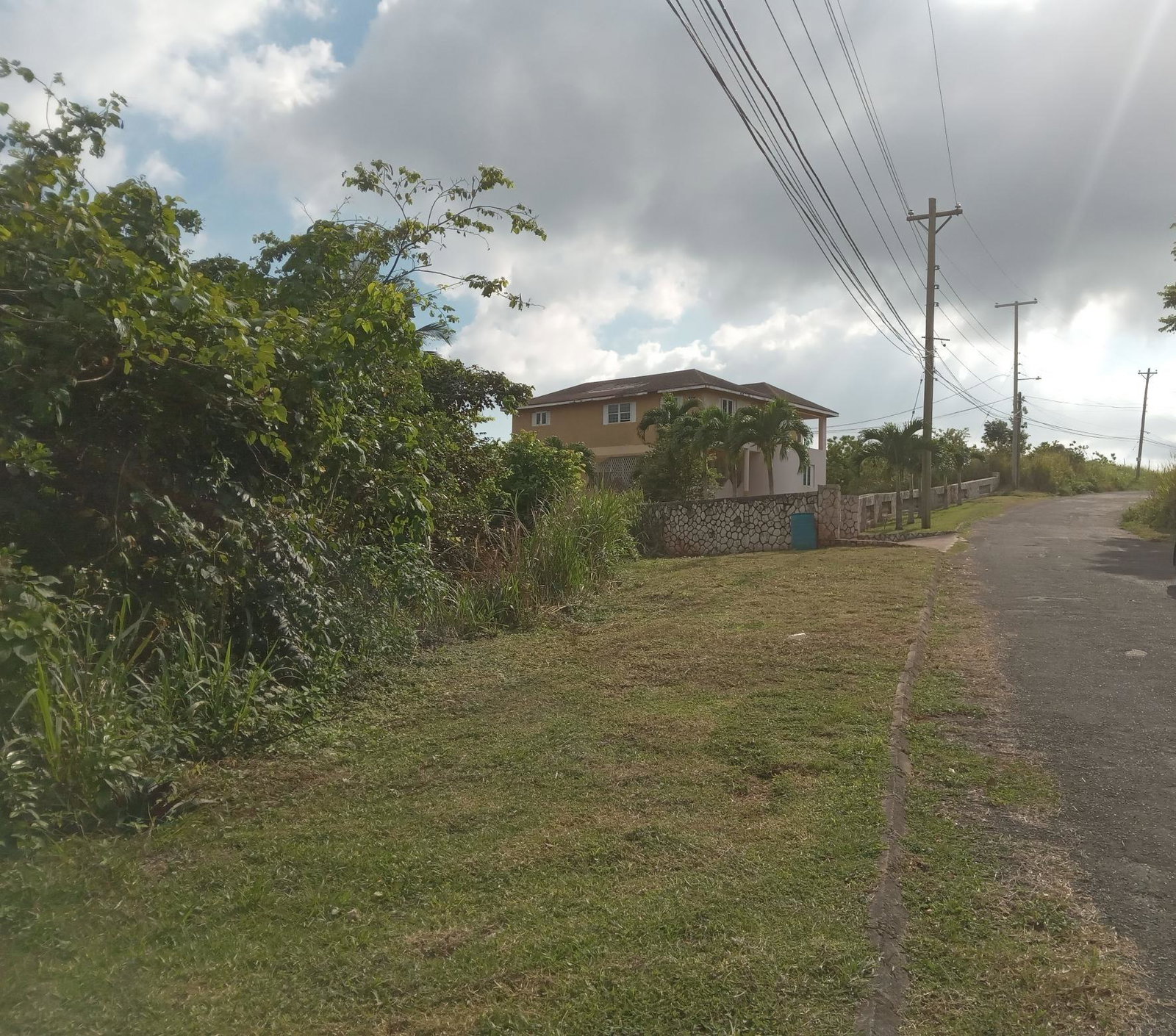 Eleventh image of 279 Aries Avenue Smokey Vale in Kingston 8, St. Andrew, Jamaica - property is For Sale