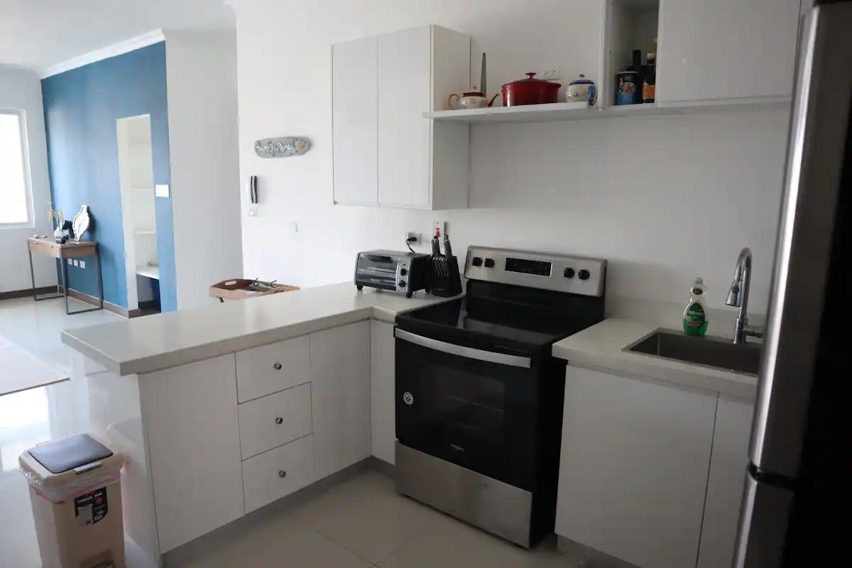Seventh image of 22-3 Kensington Crescent in Kingston 5, St. Andrew, Jamaica - property is For Rent