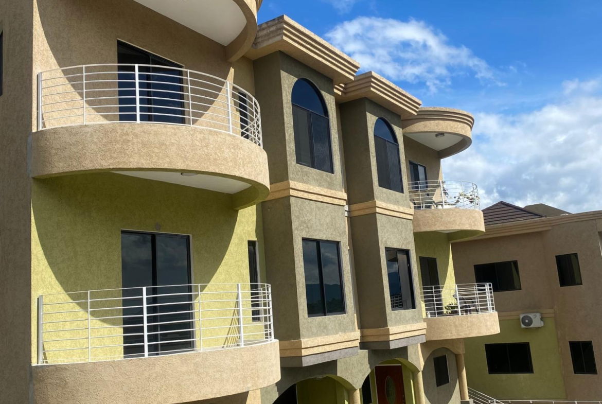 First image of 2 Mayfair Close in Kingston 19, St. Andrew, Jamaica - property is For Rent