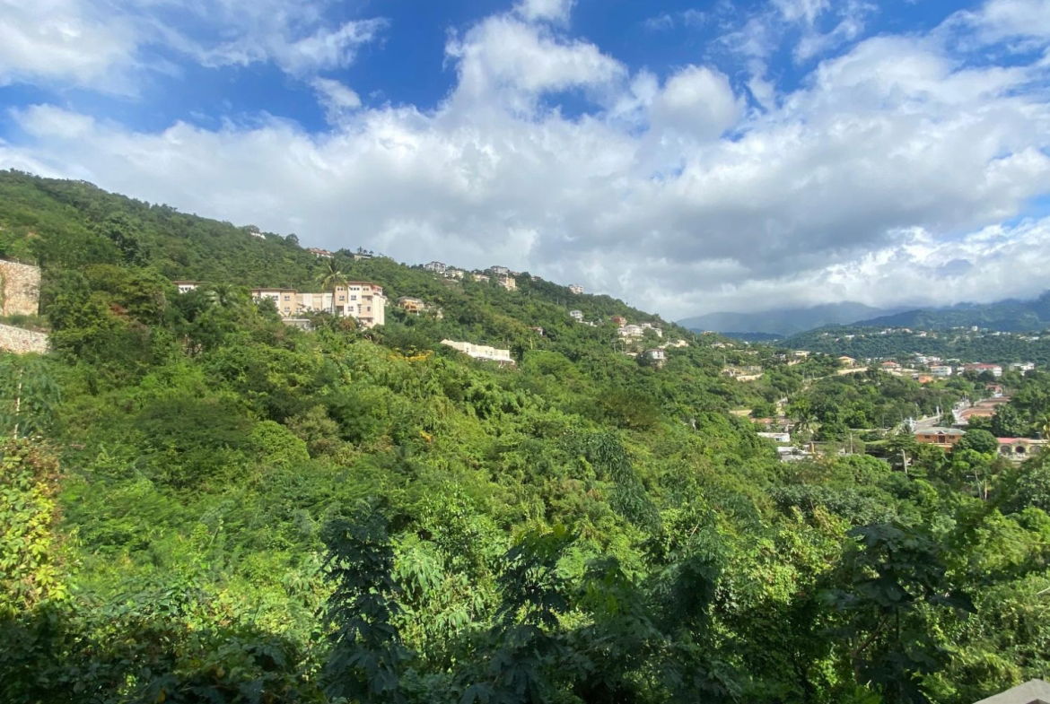Fourteenth image of 2 Mayfair Close in Kingston 19, St. Andrew, Jamaica - property is For Rent
