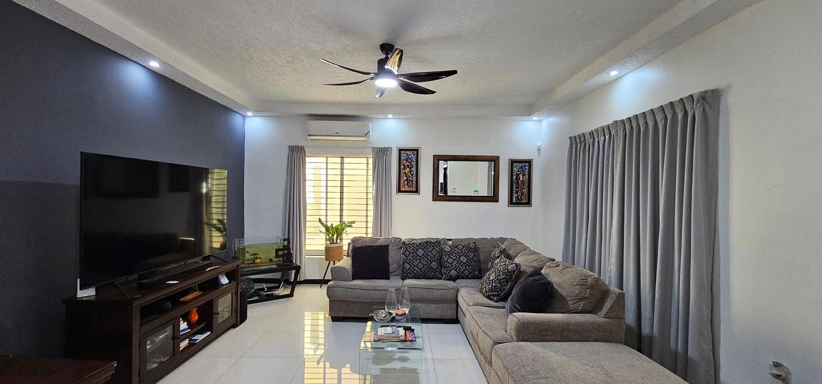 Stunning-2-Bedroom-Apartment-for-Sale-in-St.-Andrew-Jamaica Sixth image of 21 Knightsdale Drive in Kingston 19, St. Andrew, Jamaica - property is For Sale