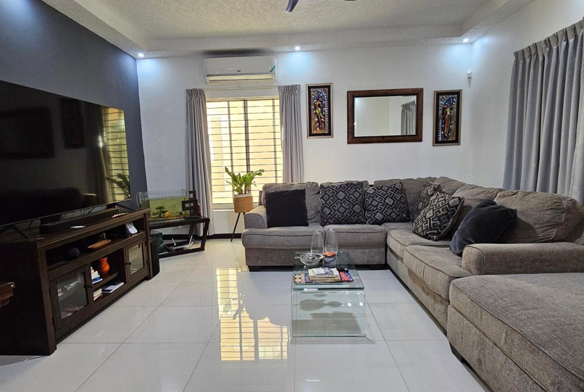 Seventh image of 21 Knightsdale Drive in Kingston 19, St. Andrew, Jamaica - property is For Sale