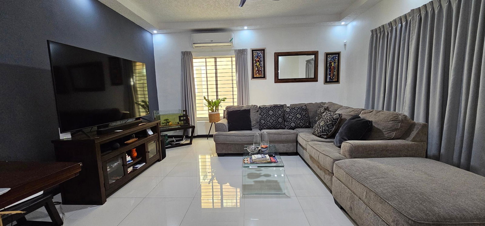 Stunning-2-Bedroom-Apartment-for-Sale-in-St.-Andrew-Jamaica Seventh image of 21 Knightsdale Drive in Kingston 19, St. Andrew, Jamaica - property is For Sale