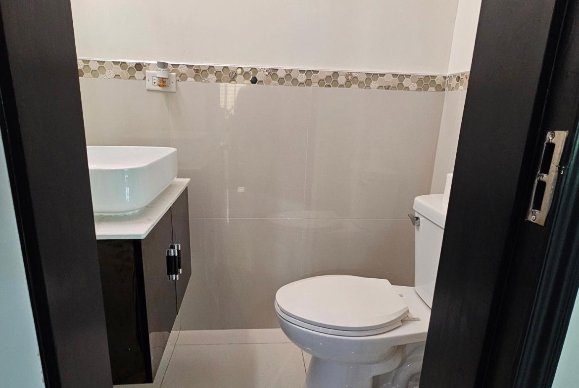 Tenth image of 21 Knightsdale Drive in Kingston 19, St. Andrew, Jamaica - property is For Sale
