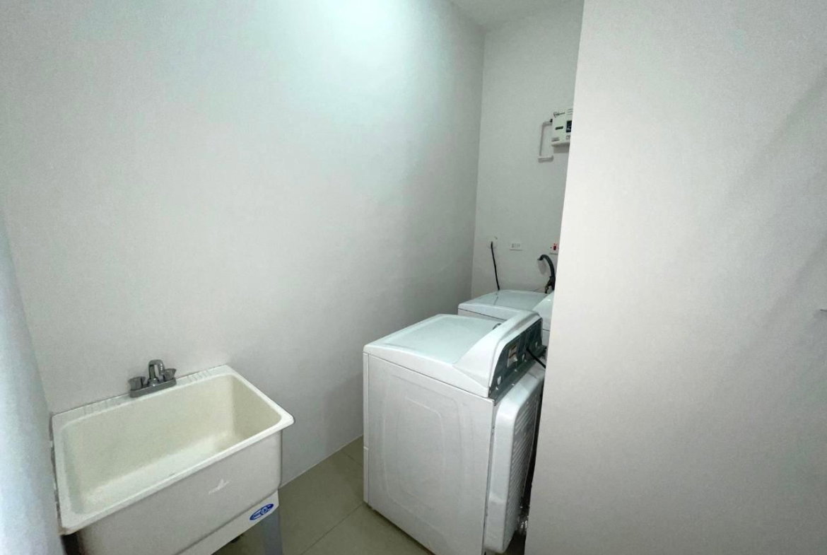 Tenth image of 11-10-12 Dillsbury Avenue in Kingston 6, St. Andrew, Jamaica - property is For Sale