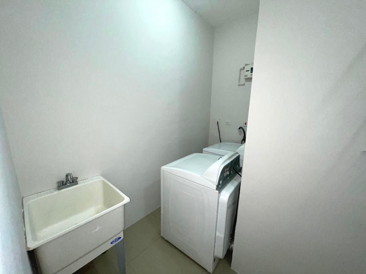 Tenth image of 11-10-12 Dillsbury Avenue in Kingston 6, St. Andrew, Jamaica - property is For Sale