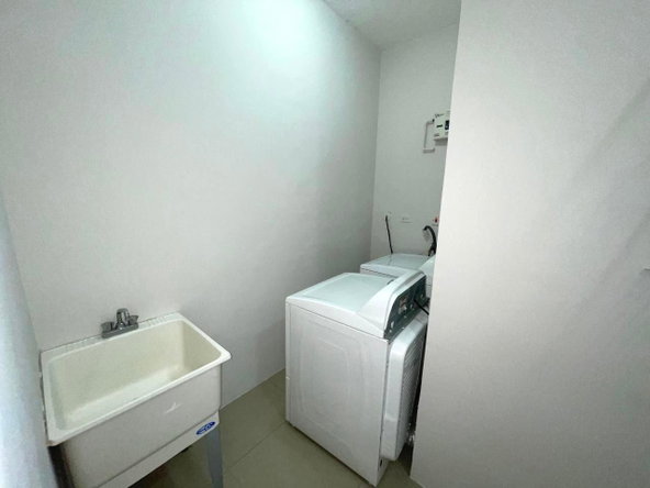 Tenth image of 11-10-12 Dillsbury Avenue in Kingston 6, St. Andrew, Jamaica - property is For Sale