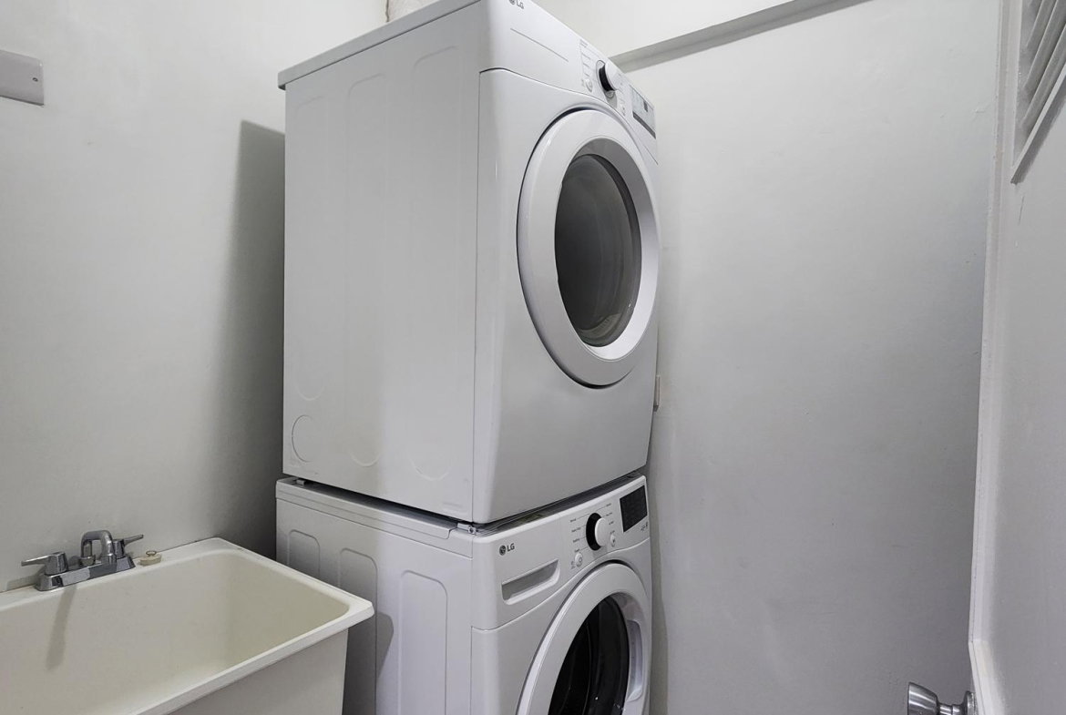 Eighteenth image of 2c- Manor Court Apartments in Kingston 8, St. Andrew, Jamaica - property is For Rent