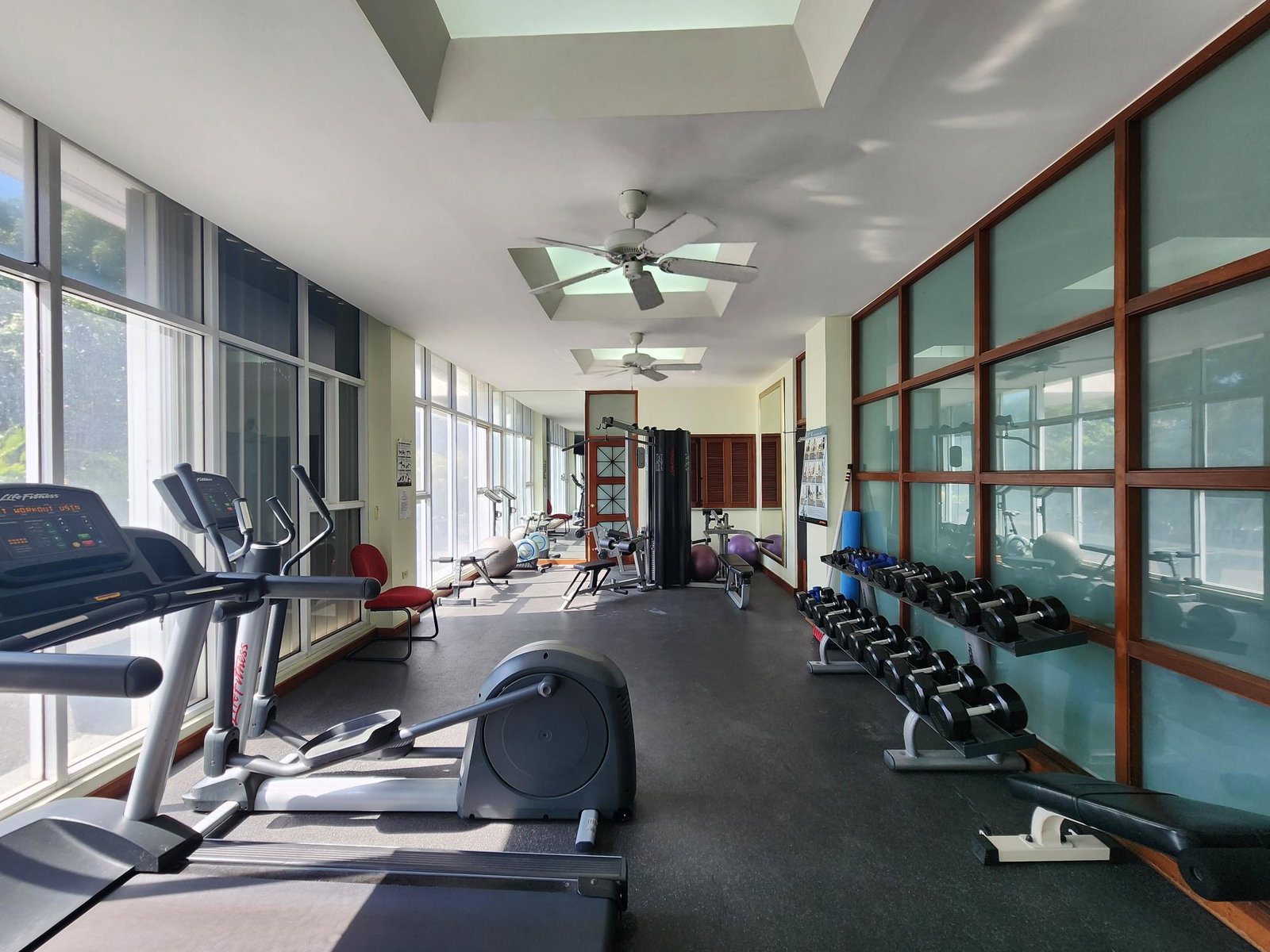 Twenty-Fourth image of 2c- Manor Court Apartments in Kingston 8, St. Andrew, Jamaica - property is For Rent