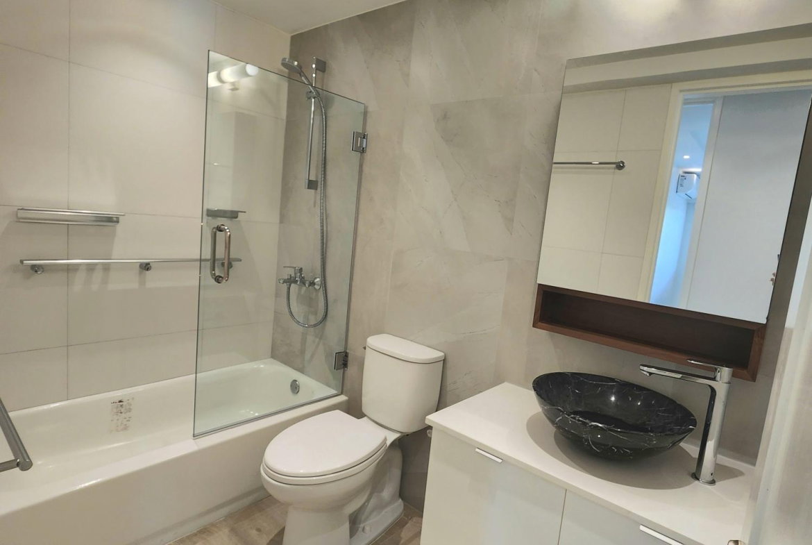 Tenth image of 2c- Manor Court Apartments in Kingston 8, St. Andrew, Jamaica - property is For Rent