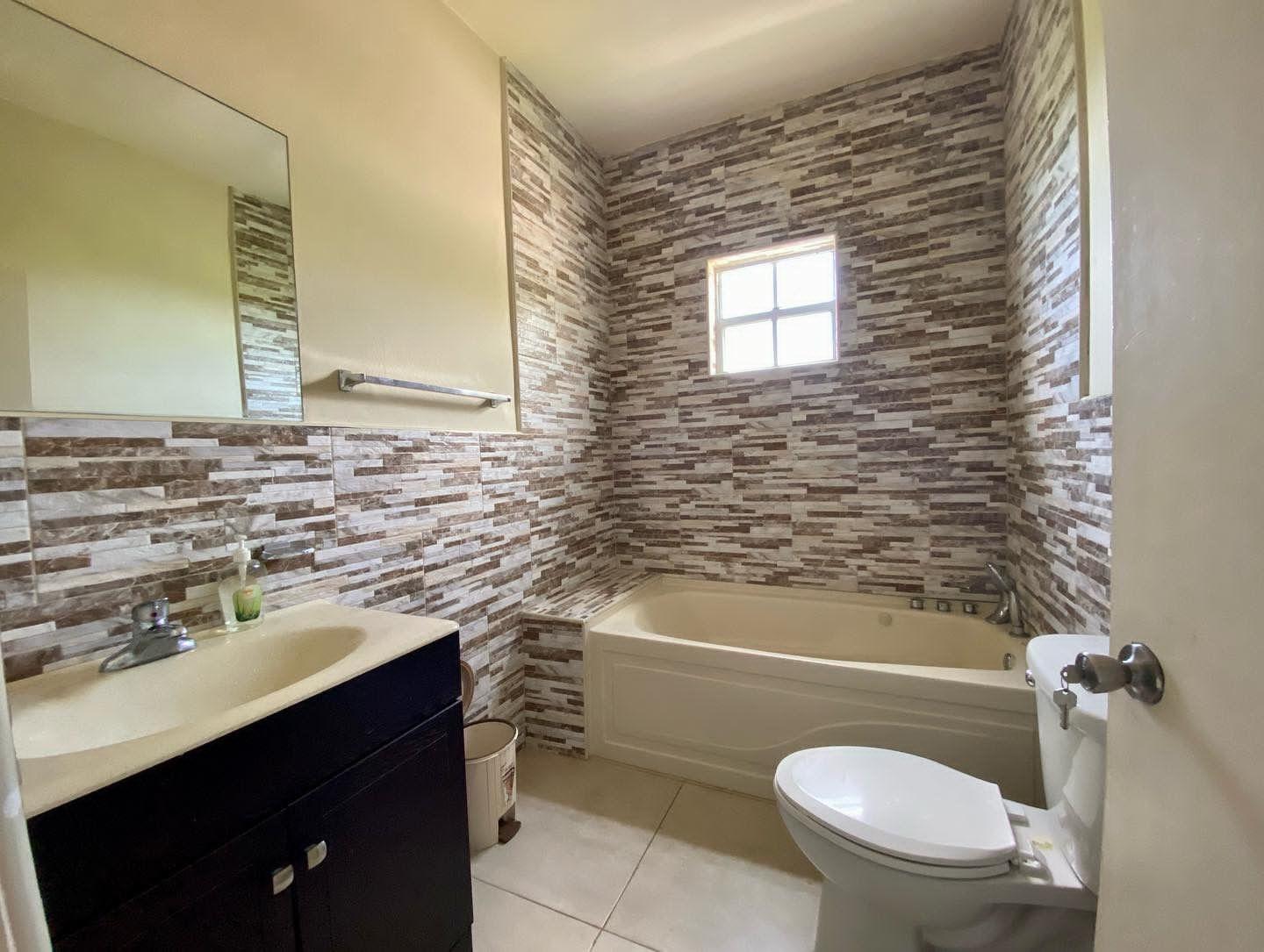 Stunning-3-Bedroom-Apartment-for-Sale-in-Sterling-Castle-Jamaica Tenth image of 5-7 Powell Close in Kingston 19, St. Andrew, Jamaica - property is For Sale