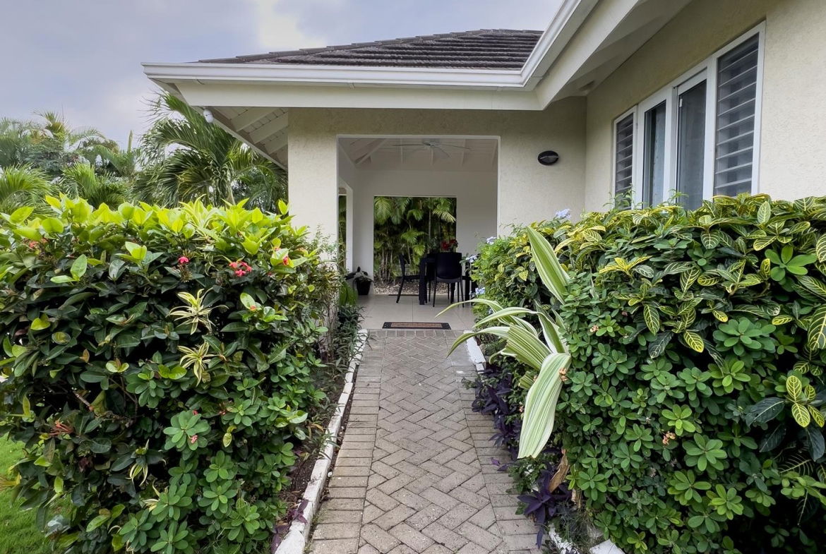 Third image of 91 Gardenia Ave in Richmond, St. Ann, Jamaica - property is For Sale