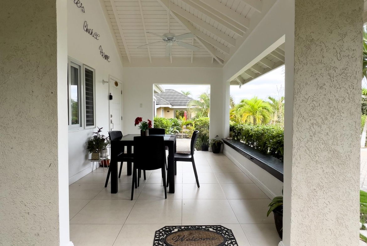 Fifth image of 91 Gardenia Ave in Richmond, St. Ann, Jamaica - property is For Sale