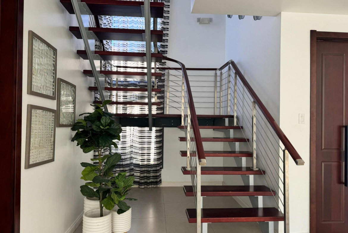 Fifth image of 2-29 Dillsbury Avenue in Kingston 6, St. Andrew, Jamaica - property is For Rent