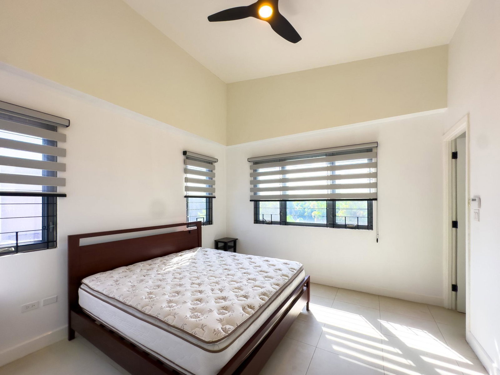 Fourteenth image of 9-27-29 Hopefield Avenue in Kingston 6, St. Andrew, Jamaica - property is For Sale
