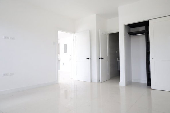Ninth image of 22a East Kings House Road in Barbican, St. Andrew, Jamaica - property is For Rent