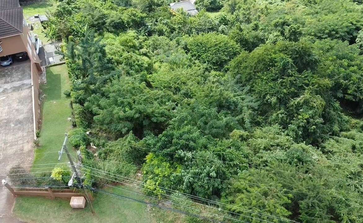 Seventeenth image of Amethyst Drive in Kingston 19, St. Andrew, Jamaica - property is For Sale