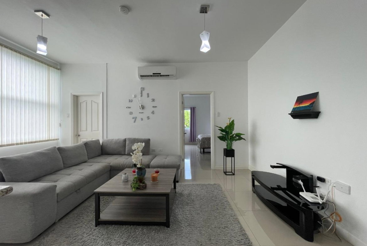 First image of 10 Surbiton Ave, Kingston 10 in Kingston 10, St. Andrew, Jamaica - property is For Rent