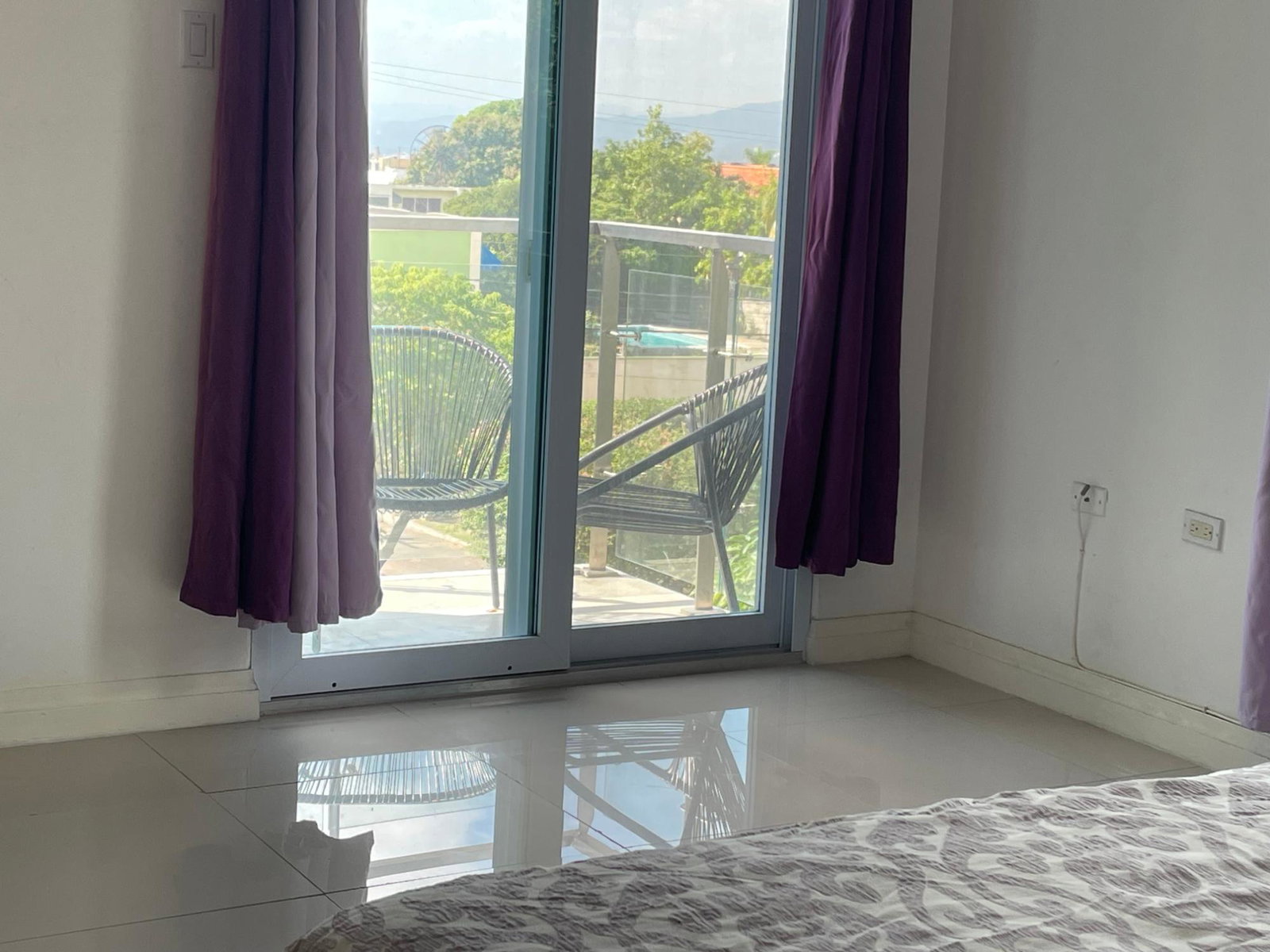 Seventh image of 10 Surbiton Ave, Kingston 10 in Kingston 10, St. Andrew, Jamaica - property is For Rent