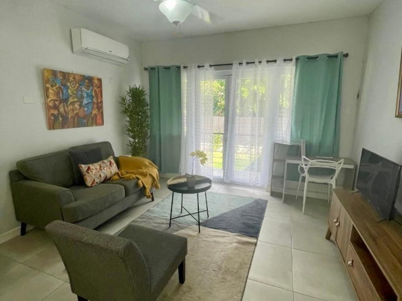 First image of 5 Long Lane in Kingston 8, St. Andrew, Jamaica - property is For Rent