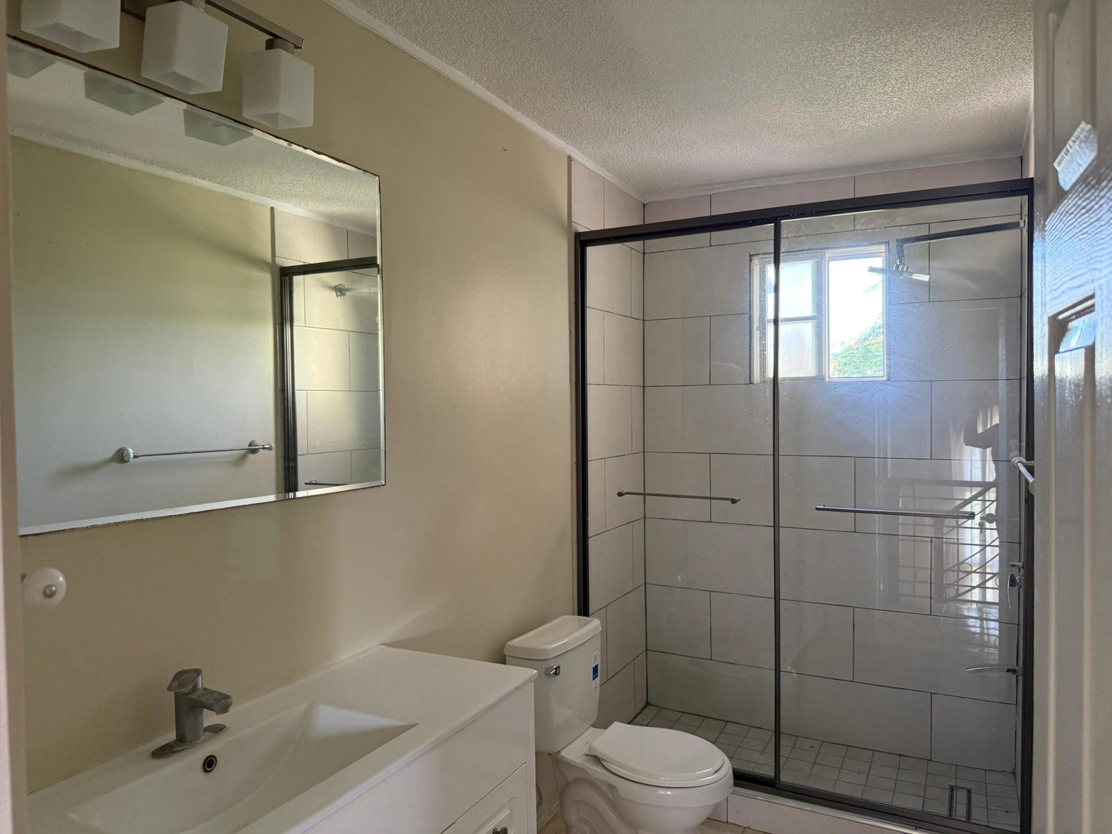 Fifteenth image of 69 Bromley Cl, Country Club1 in Old Braeton, St. Catherine, Jamaica - property is For Sale