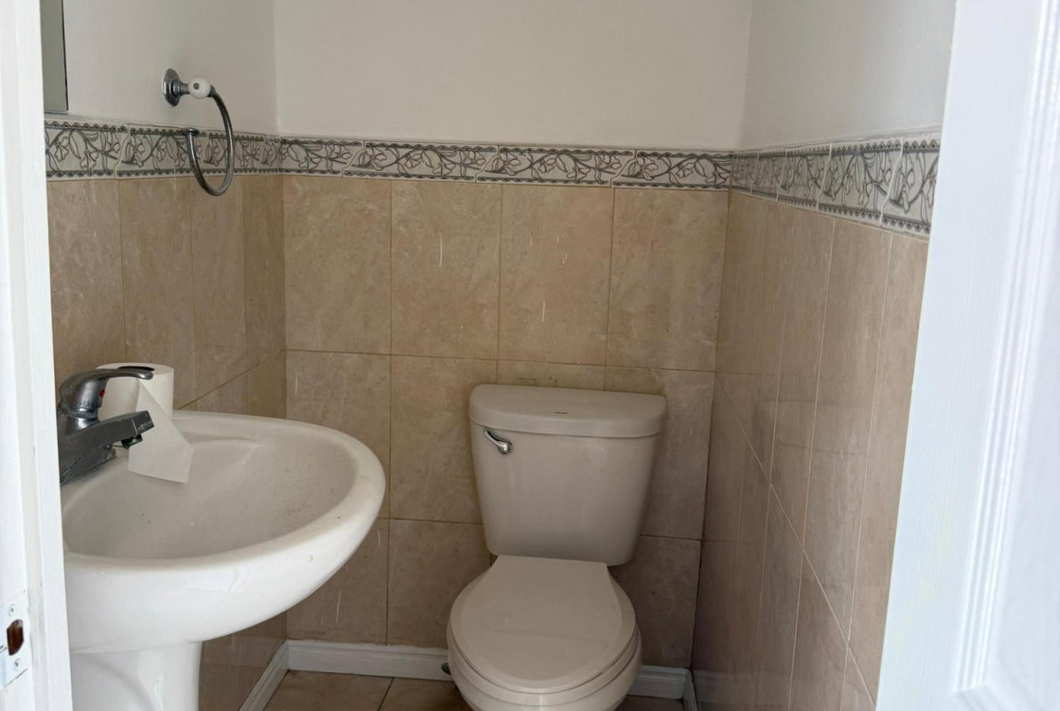 Seventh image of 69 Bromley Cl, Country Club1 in Old Braeton, St. Catherine, Jamaica - property is For Sale