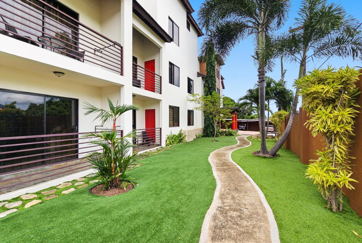Tenth image of 7a Richings Avenue in Kingston 6, St. Andrew, Jamaica - property is For Rent