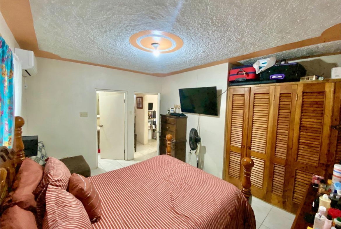 Thirteenth image of 21 Selbourne Road in Spanish Town, St. Catherine, Jamaica - property is For Sale