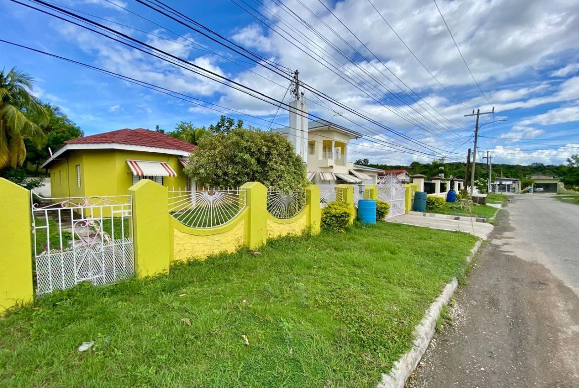 Fourth image of 21 Selbourne Road in Spanish Town, St. Catherine, Jamaica - property is For Sale