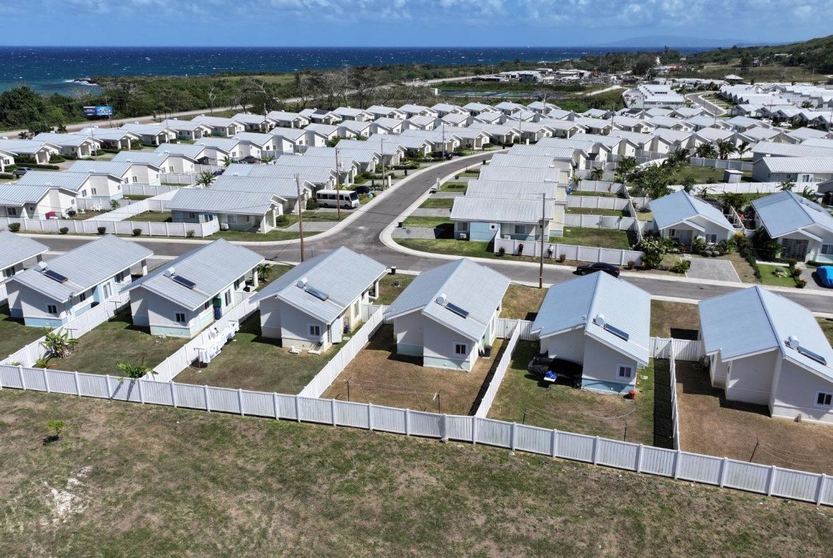 Fifth image of 151 Oceanpointe, Lucea in Lucea, Hanover, Jamaica - property is For Rent
