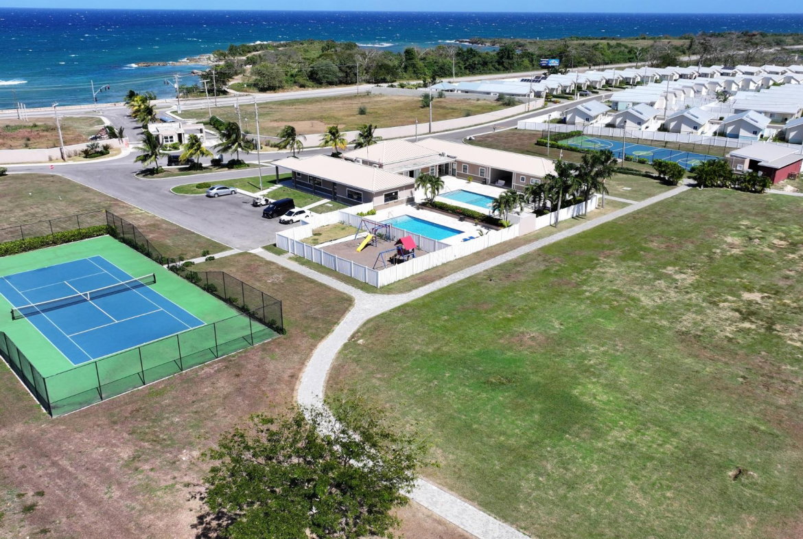 Tenth image of 151 Oceanpointe, Lucea in Lucea, Hanover, Jamaica - property is For Rent