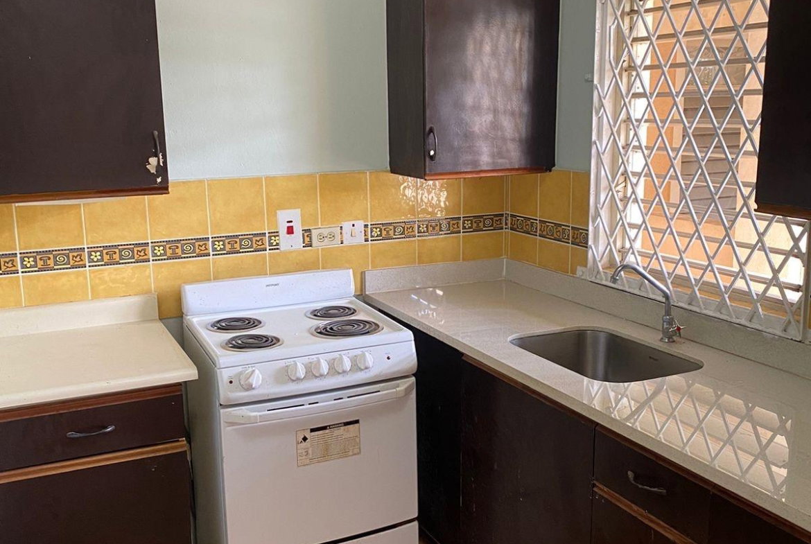 Fourth image of 3-12 Roehampton in Kingston 19, St. Andrew, Jamaica - property is For Rent