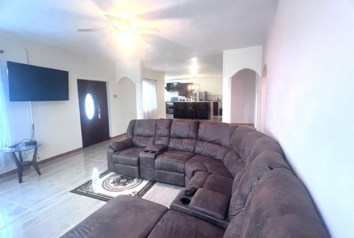 Eighth image of Hanbury, Mandeville Manch in Hanbury, Manchester, Jamaica - property is For Sale