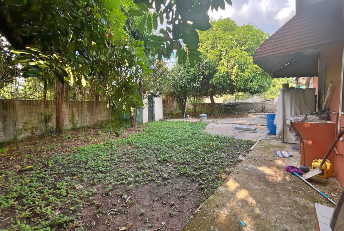 Sixteenth image of 32 Merrick Highway in Kingston 19, St. Andrew, Jamaica - property is For Sale