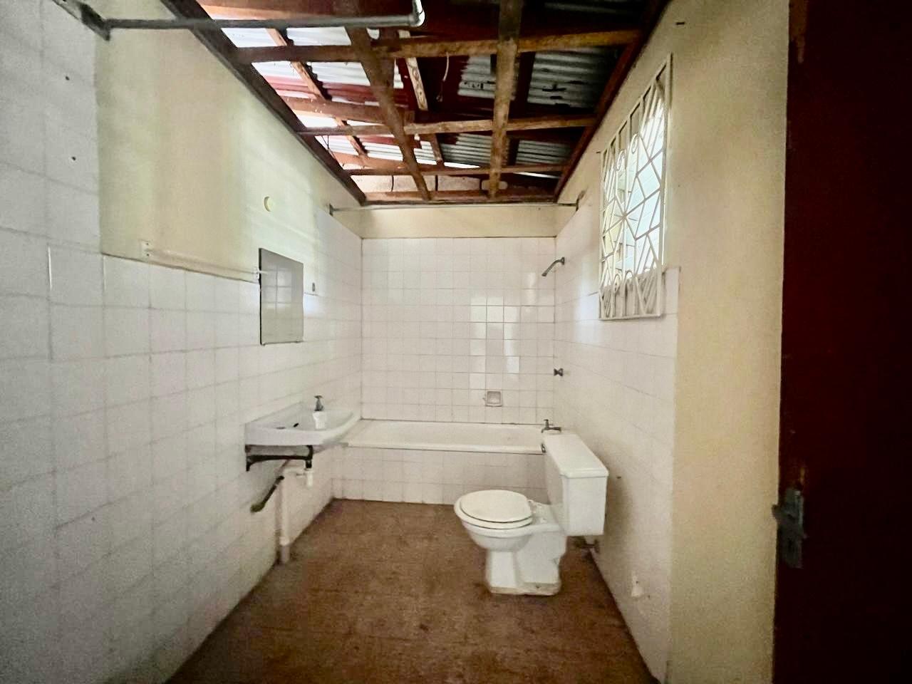 4-Bedroom-Fixer-Upper-in-Longwood-St.-Elizabeth-Prime-Development-Opportunity Twelfth image of Longwood, Santa Cruz in Santa Cruz, St. Elizabeth, Jamaica - property is For Sale