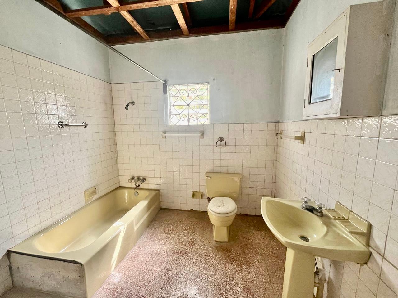 4-Bedroom-Fixer-Upper-in-Longwood-St.-Elizabeth-Prime-Development-Opportunity Thirteenth image of Longwood, Santa Cruz in Santa Cruz, St. Elizabeth, Jamaica - property is For Sale