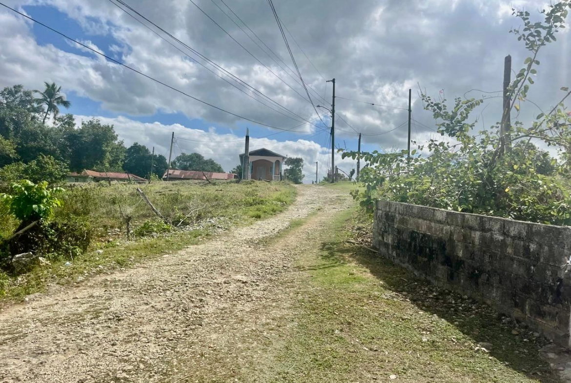Third image of Longwood, Santa Cruz in Santa Cruz, St. Elizabeth, Jamaica - property is For Sale
