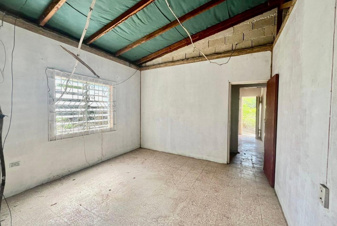 Ninth image of Longwood, Santa Cruz in Santa Cruz, St. Elizabeth, Jamaica - property is For Sale