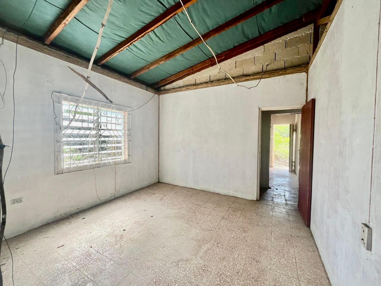 4-Bedroom-Fixer-Upper-in-Longwood-St.-Elizabeth-Prime-Development-Opportunity Ninth image of Longwood, Santa Cruz in Santa Cruz, St. Elizabeth, Jamaica - property is For Sale